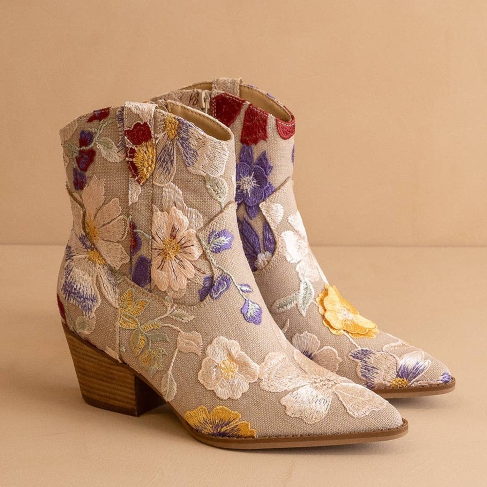 Wanda Embroidered Booties - Picture 3 of 3